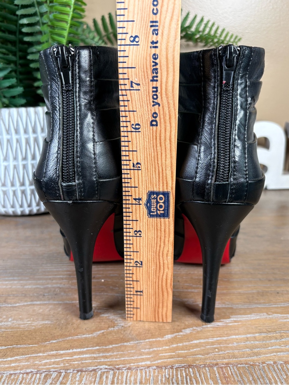 Christian Louboutin Black Boot Heels
Size 8.5/39 - Picture 10 of 16
